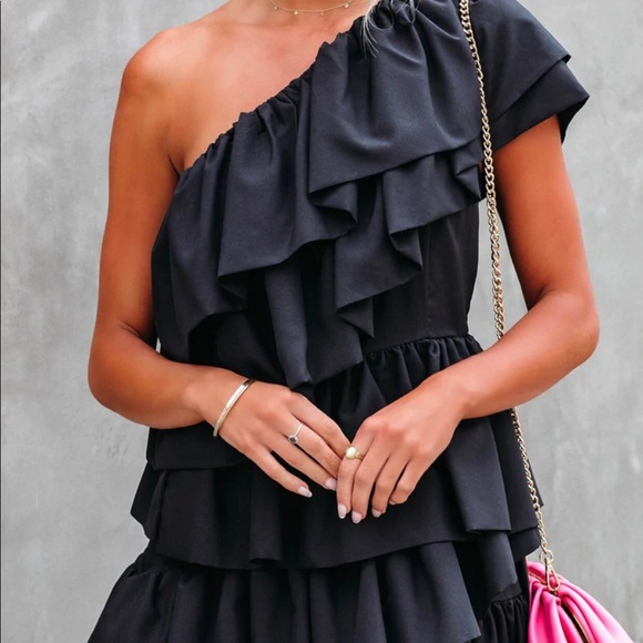 RADIANCE RUFFLE ONE SHOULDER TIERED MINI DRESS size medium - Picture 2 of 6